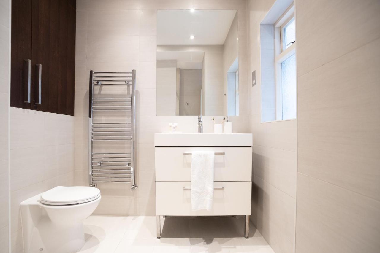 Perfect For Business & Corporate Stays - Three Bed With City View Shoreditch London Kültér fotó
